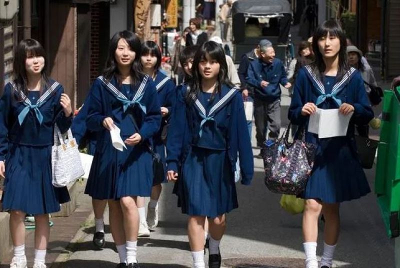 đồng phục nữ sinh